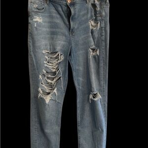 American Eagle Distressed Blue Jeans
